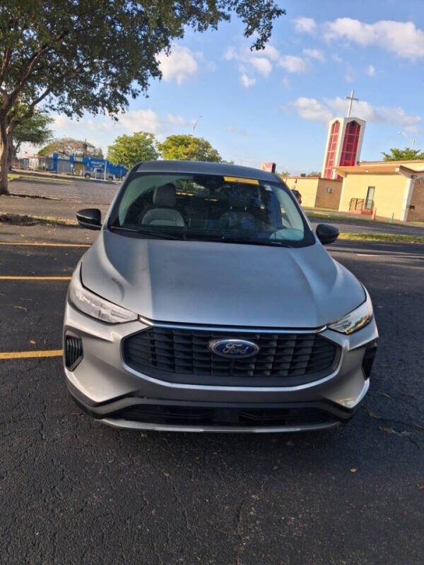 2023 Used car Clean